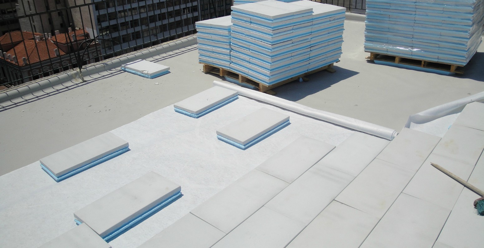 ROOF THERMAL INSULATION